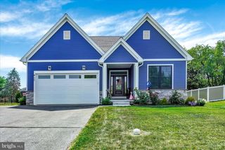 660 CHURCH RD, York, PA 17404