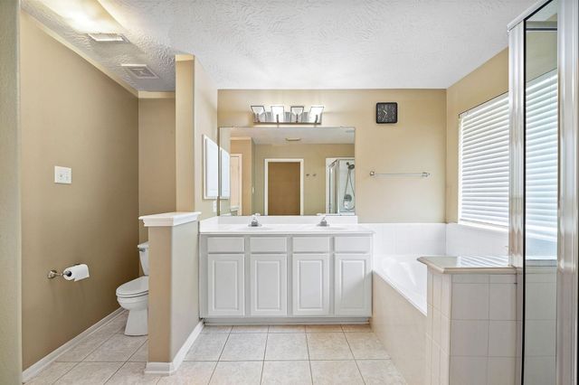 17110 Ginger Fields Lane, Tomball, TX 77377