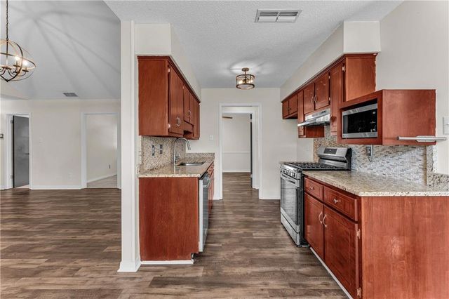 9378 Seven Hills Curve, Mobile, AL 36695