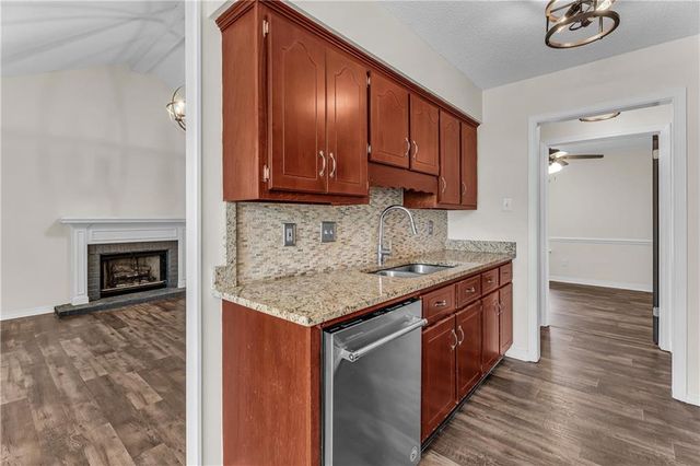 9378 Seven Hills Curve, Mobile, AL 36695