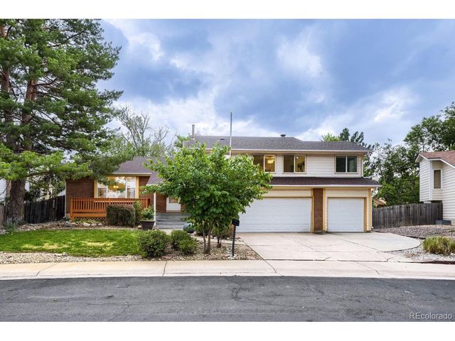 554 S Kittredge Way, Aurora, CO 80017