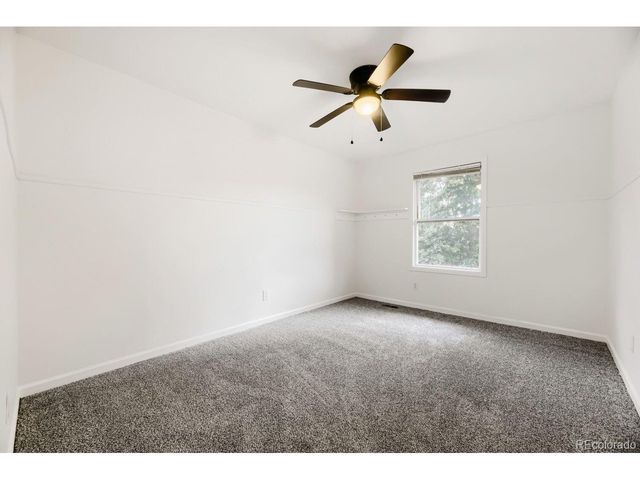 554 S Kittredge Way, Aurora, CO 80017