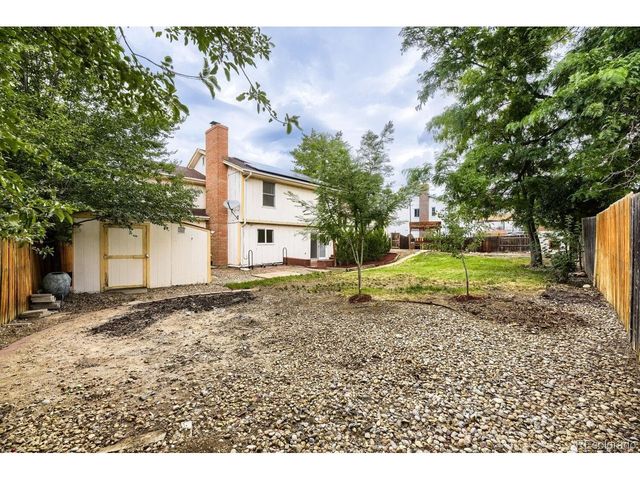 554 S Kittredge Way, Aurora, CO 80017