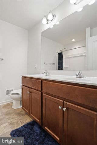 1035 CALVERT CIR, Bunker Hill, WV 25413