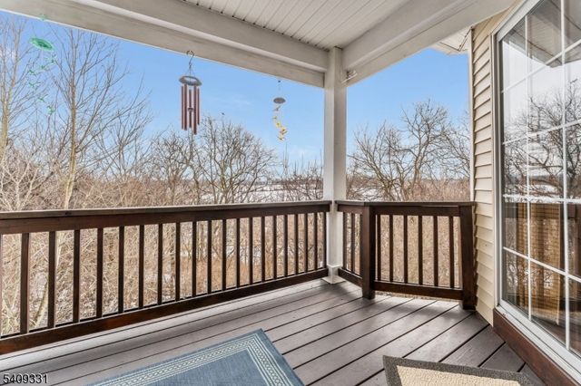 216 Bald Eagle Dr, Lopatcong Twp., NJ 08886