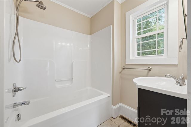 206 N Ridge Avenue, Kannapolis, NC 28083