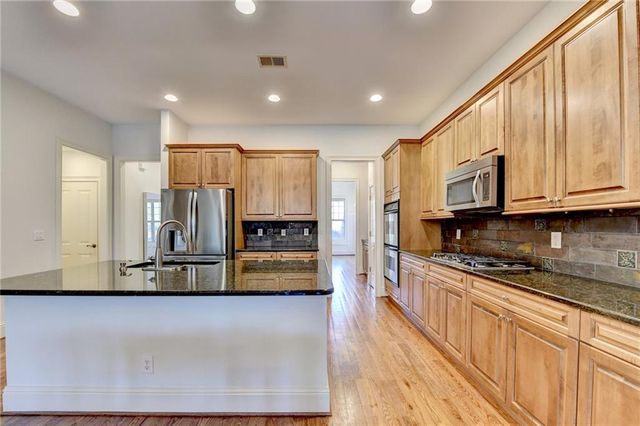 1438 Legrand Circle, Lawrenceville, GA 30043