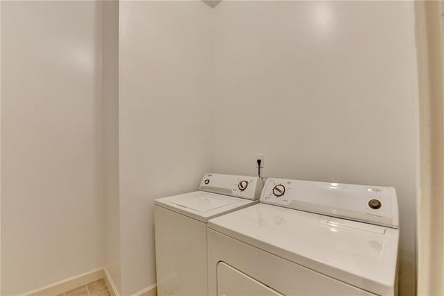 1438 Legrand Circle, Lawrenceville, GA 30043