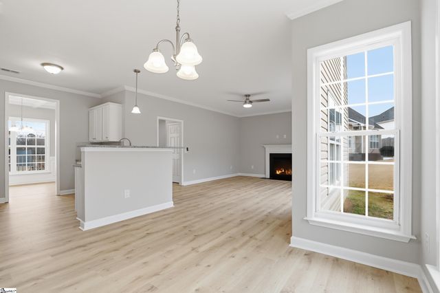 727 Dutchman Court, Greer, SC 29651