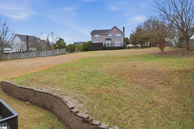 727 Dutchman Court, Greer, SC 29651