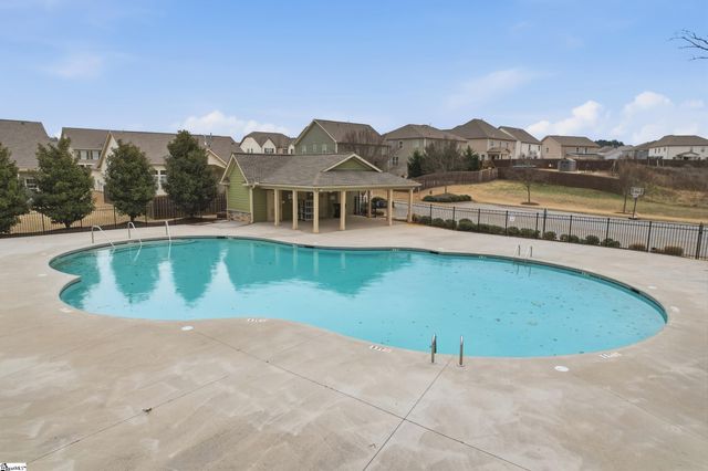 727 Dutchman Court, Greer, SC 29651