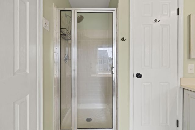 105 SHIRE LN, Schwenksville, PA 19473