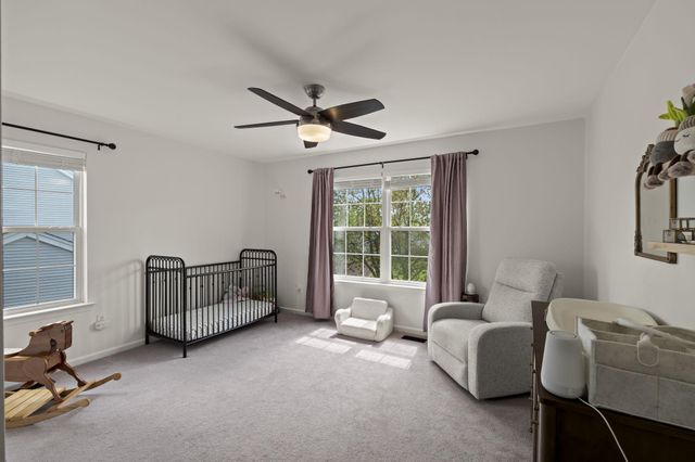 105 SHIRE LN, Schwenksville, PA 19473