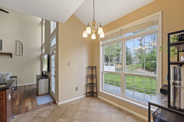 105 SHIRE LN, Schwenksville, PA 19473