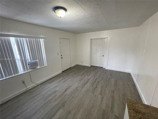 5905 NW 3rd Ave 3, Miami, FL 33127