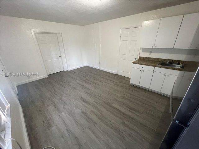 5905 NW 3rd Ave 3, Miami, FL 33127