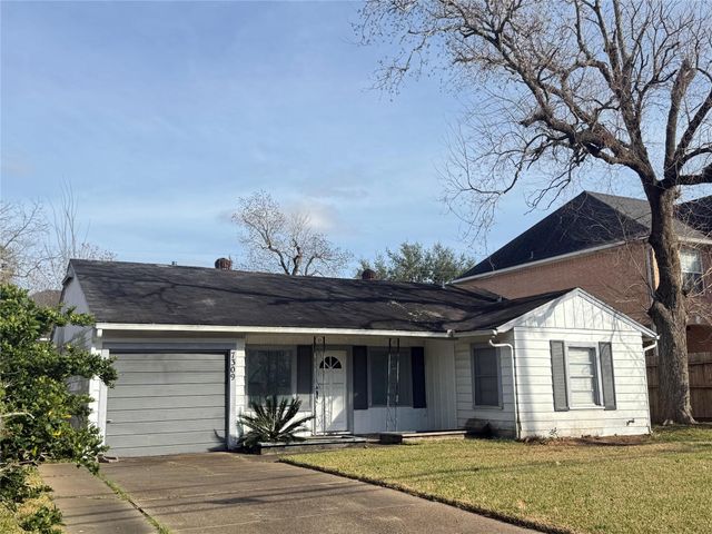 7309 S Rice Avenue, Bellaire, TX 77401