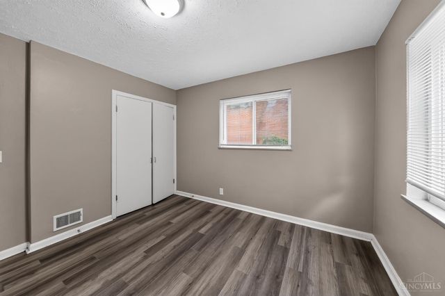 3254 Gobel Avenue, Cincinnati, OH 45211