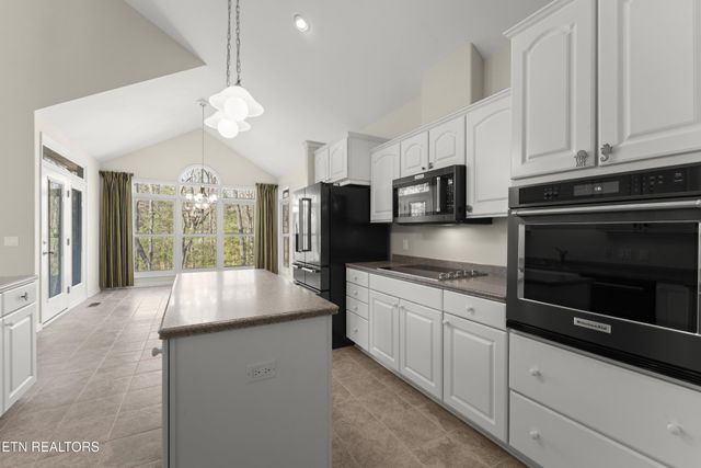 123 Lafayette Point, Crossville, TN 38558