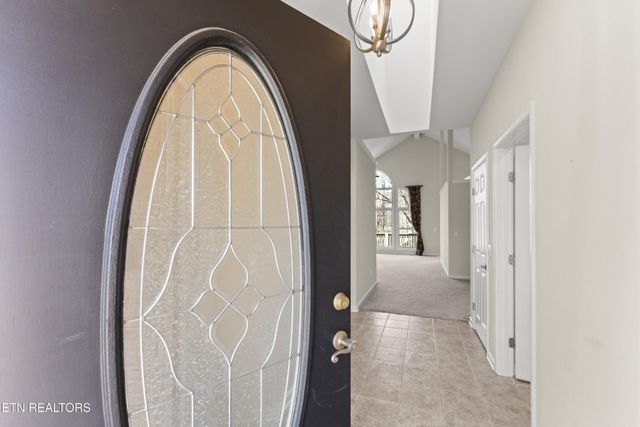 123 Lafayette Point, Crossville, TN 38558