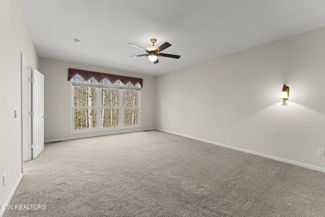 123 Lafayette Point, Crossville, TN 38558