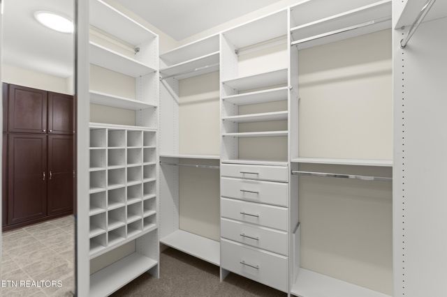 123 Lafayette Point, Crossville, TN 38558