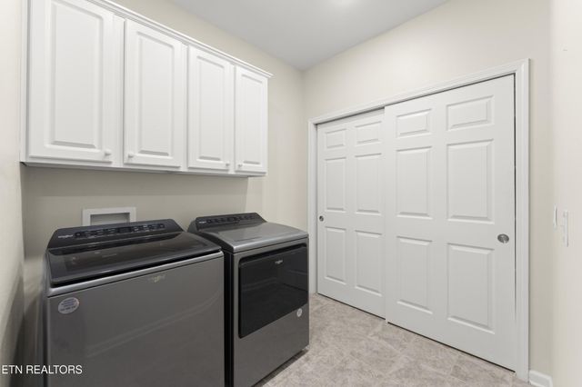 123 Lafayette Point, Crossville, TN 38558