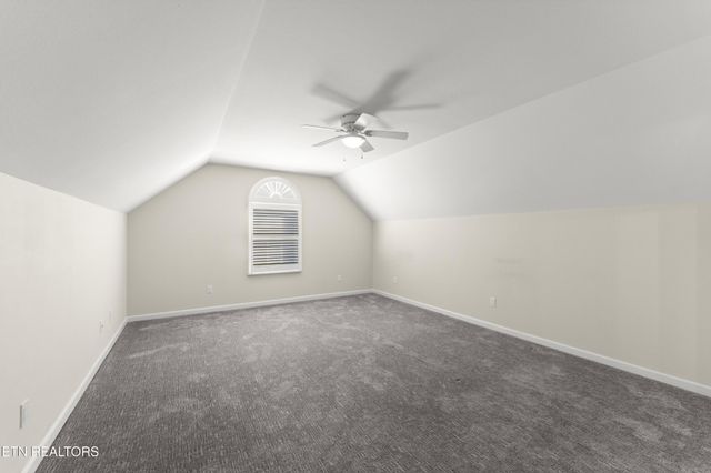 123 Lafayette Point, Crossville, TN 38558