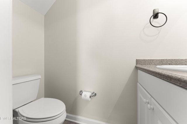 123 Lafayette Point, Crossville, TN 38558