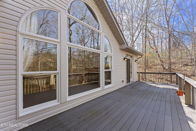 123 Lafayette Point, Crossville, TN 38558