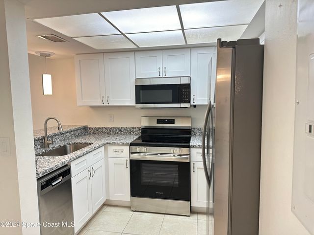 3018 Sir Hamilton Circle 6, Titusville, FL 32780