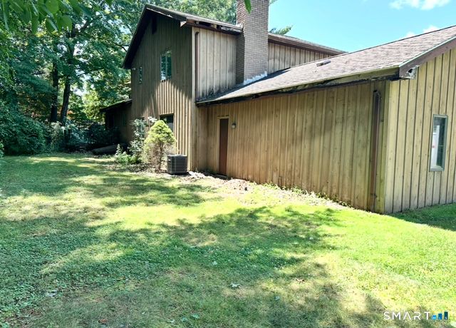 45 Quail Hollow Drive, Southington, CT 06489