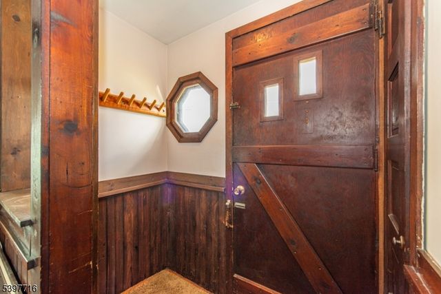 17 Madison Ave, Parsippany-troy Hills Twp., NJ 07034