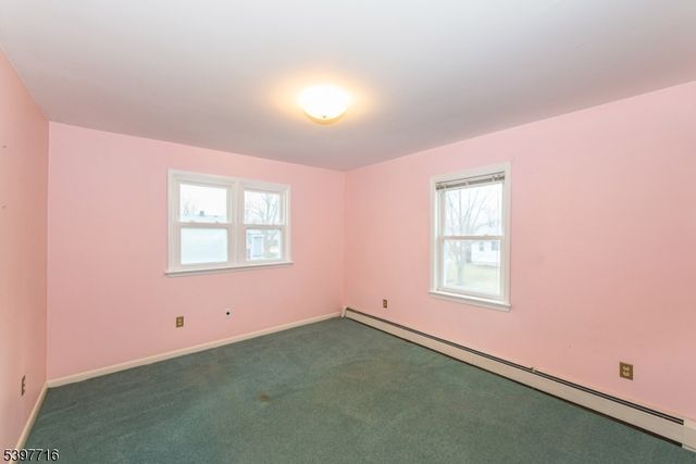 17 Madison Ave, Parsippany-troy Hills Twp., NJ 07034