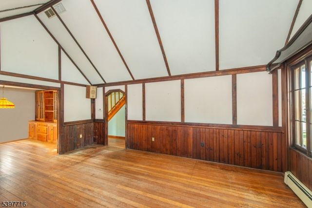 17 Madison Ave, Parsippany-troy Hills Twp., NJ 07034