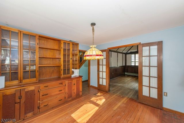 17 Madison Ave, Parsippany-troy Hills Twp., NJ 07034