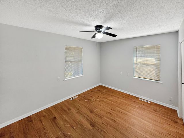 6216 Loydhill Lane, Fort Worth, TX 76135