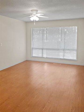 6216 Loydhill Lane, Fort Worth, TX 76135