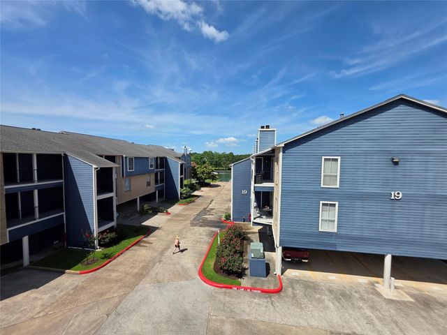 18519 Egret Bay Boulevard 1714, Webster, TX 77058
