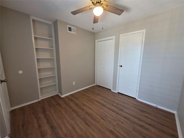 18519 Egret Bay Boulevard 1714, Webster, TX 77058