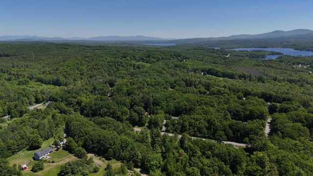 30 Patricia Ann Drive, Tilton, NH 03276