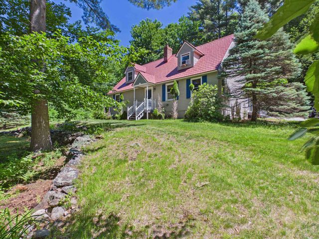 30 Patricia Ann Drive, Tilton, NH 03276