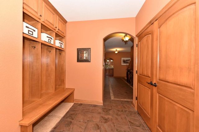11011 W Meadowcreek DRIVE, Milwaukee, WI 53224