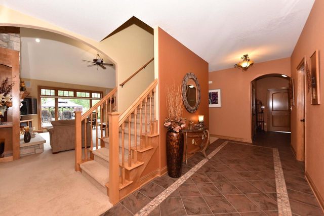 11011 W Meadowcreek DRIVE, Milwaukee, WI 53224