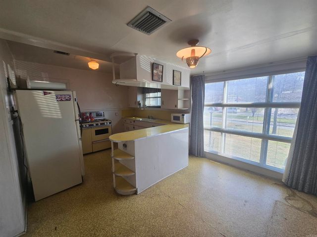 4721 Lakeshore Drive, North Little Rock, AR 72116