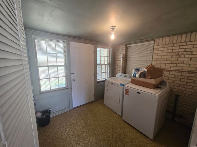 4721 Lakeshore Drive, North Little Rock, AR 72116