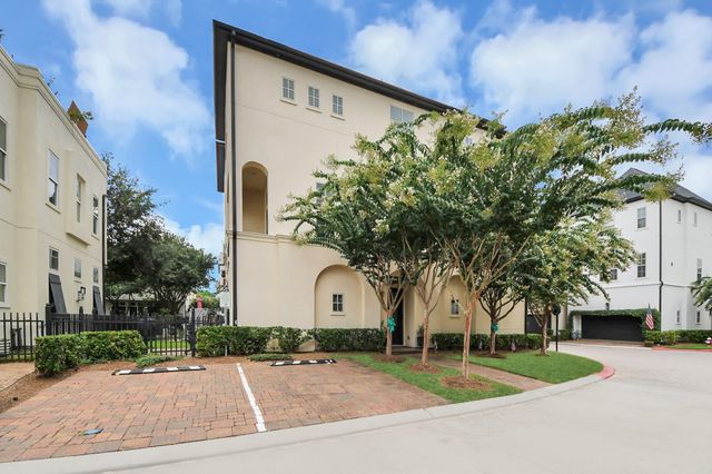 10928 Wrenwood Park, Houston, TX 77043