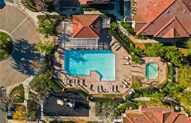 2 Via Pariente, Rancho Santa Margarita, CA 92688