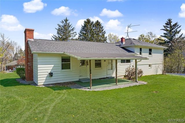 1599 Hubbard Road, Aurora, NY 14052