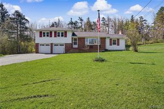 1599 Hubbard Road, Aurora, NY 14052
